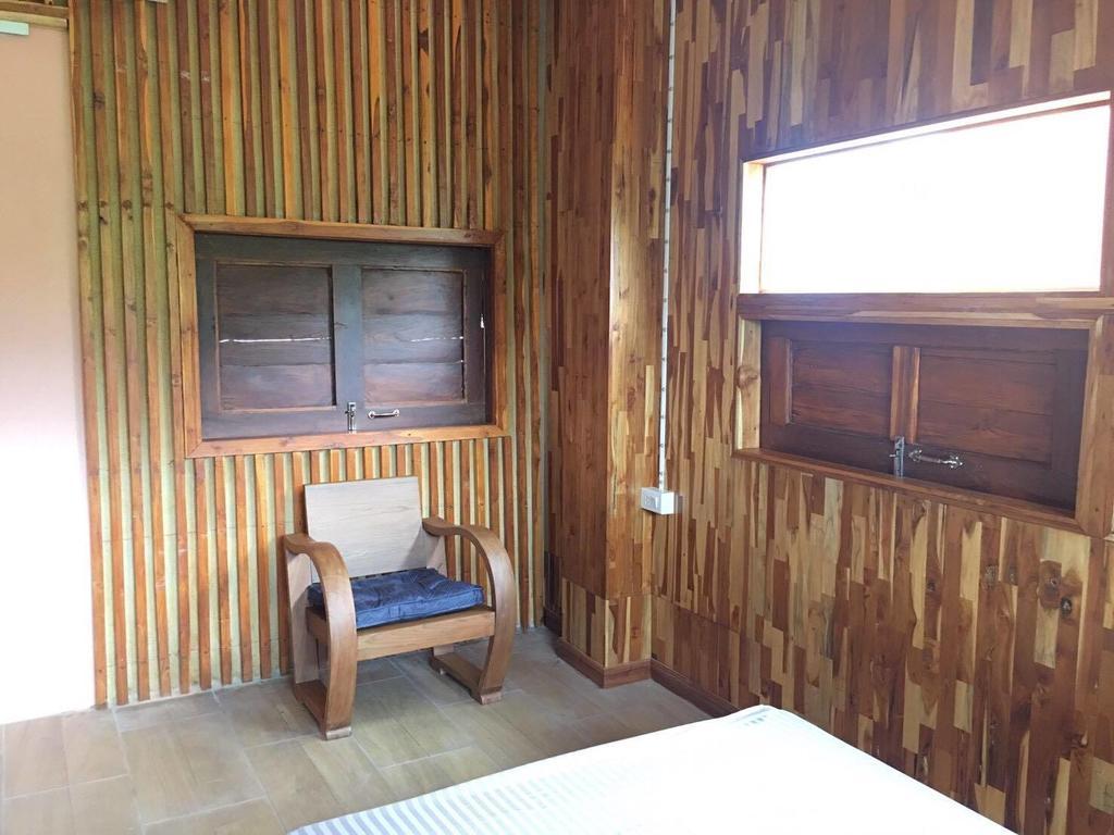 Saduemuenghomestay Phrae Exteriör bild